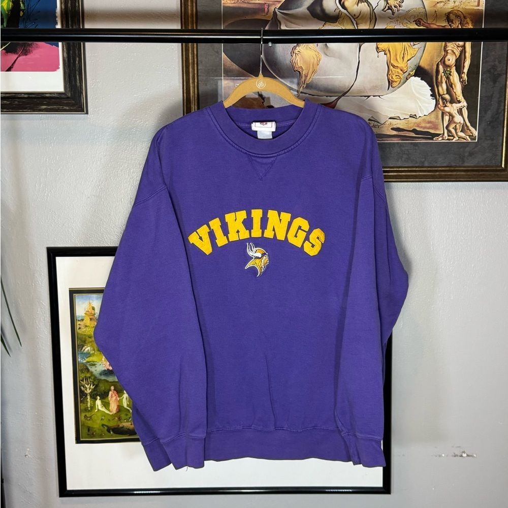 Vintage NFL Minnesota Vikings Purple Crewneck Sweatshirt